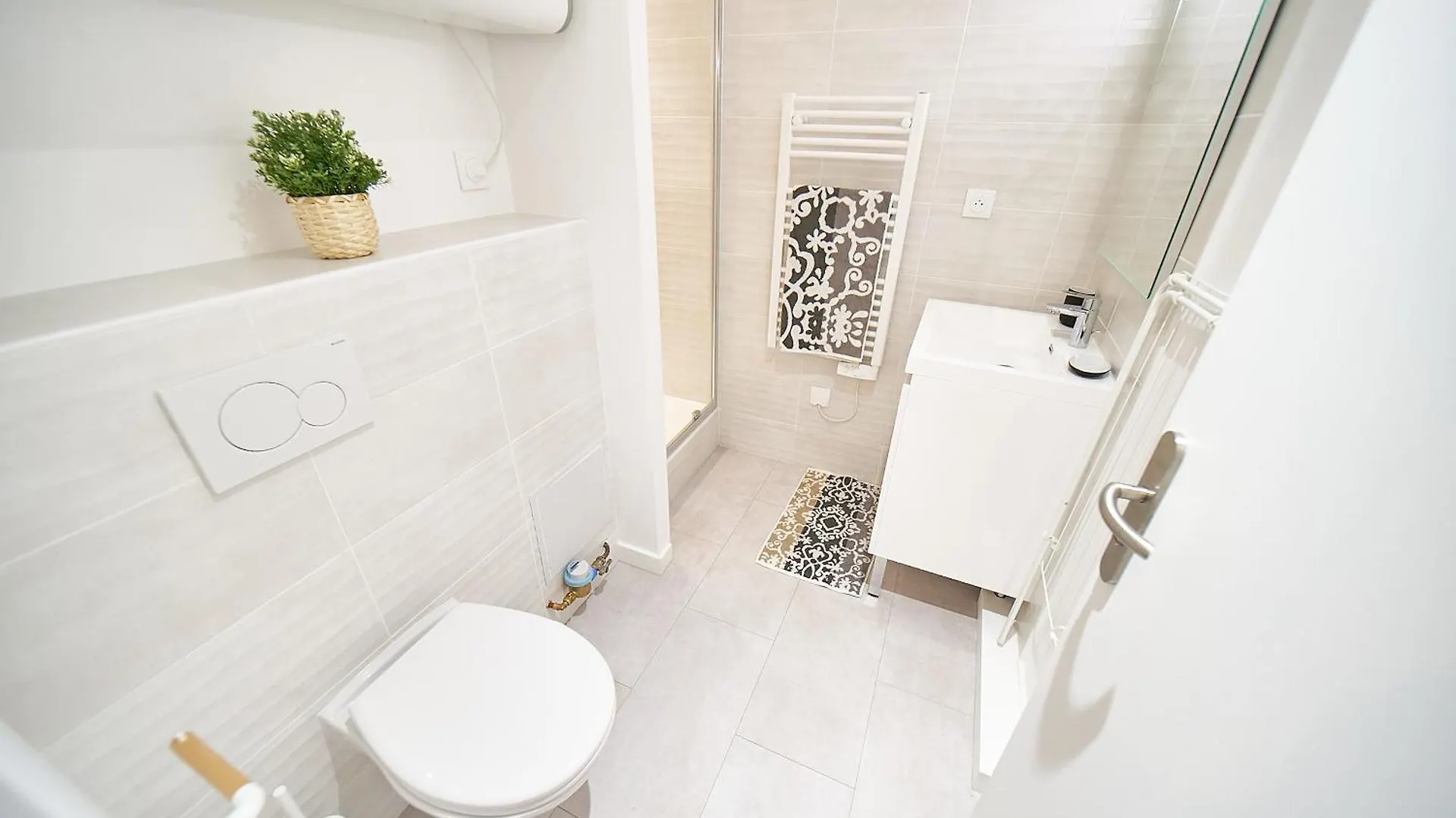 Studio - L'Aennexe Lyon Apartamento